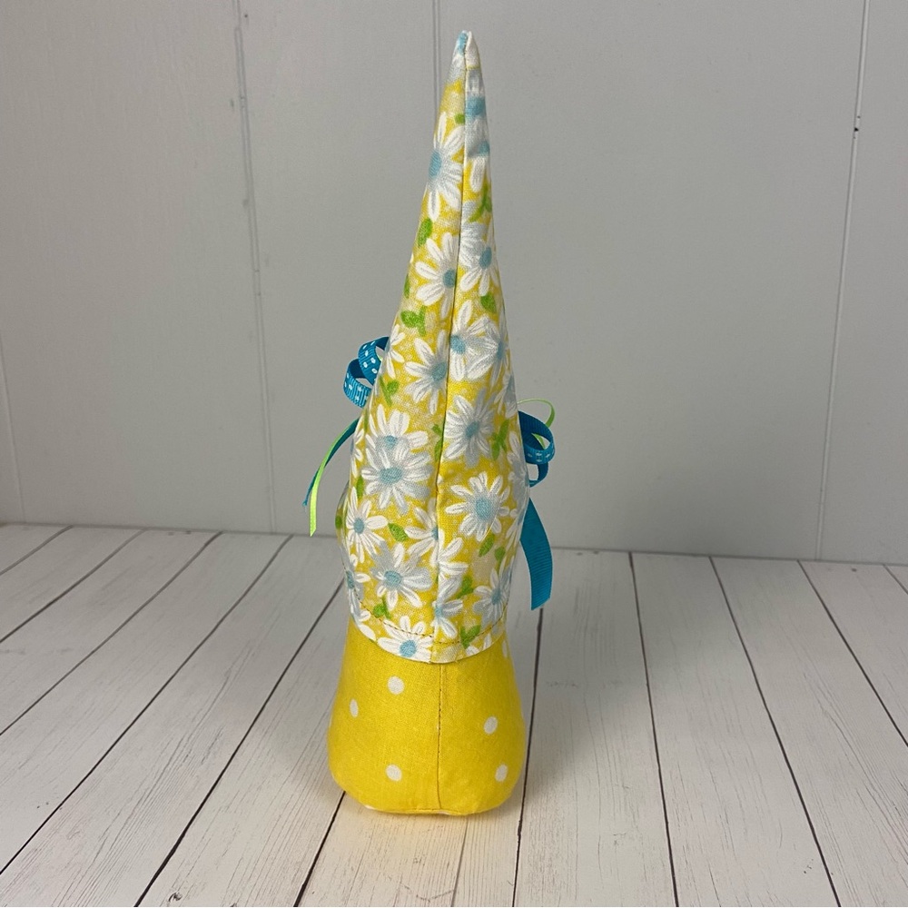 SOLD 🚫 Spring Summer Gnome Daisy Print Yellow Polka Dot Multicolor Bow - Picture 7 of 11